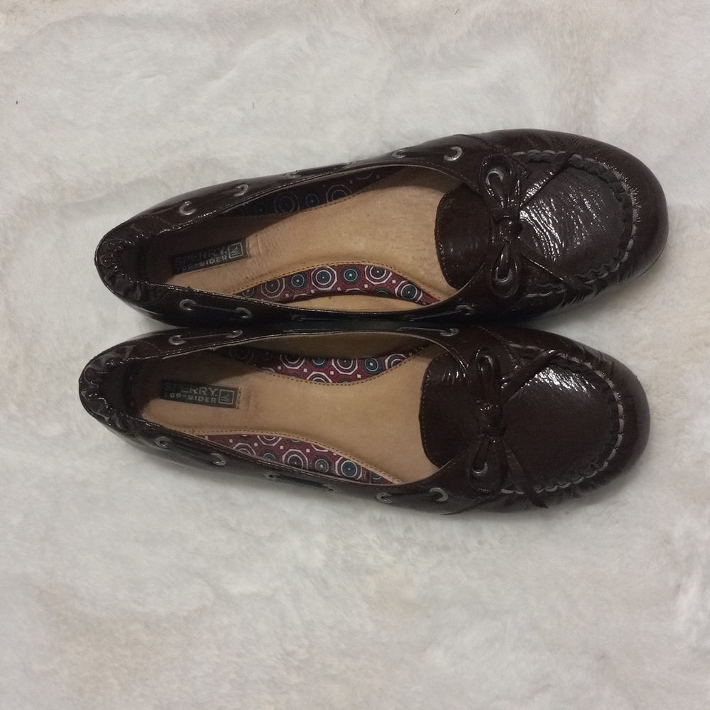 Sperry topsidders size 9